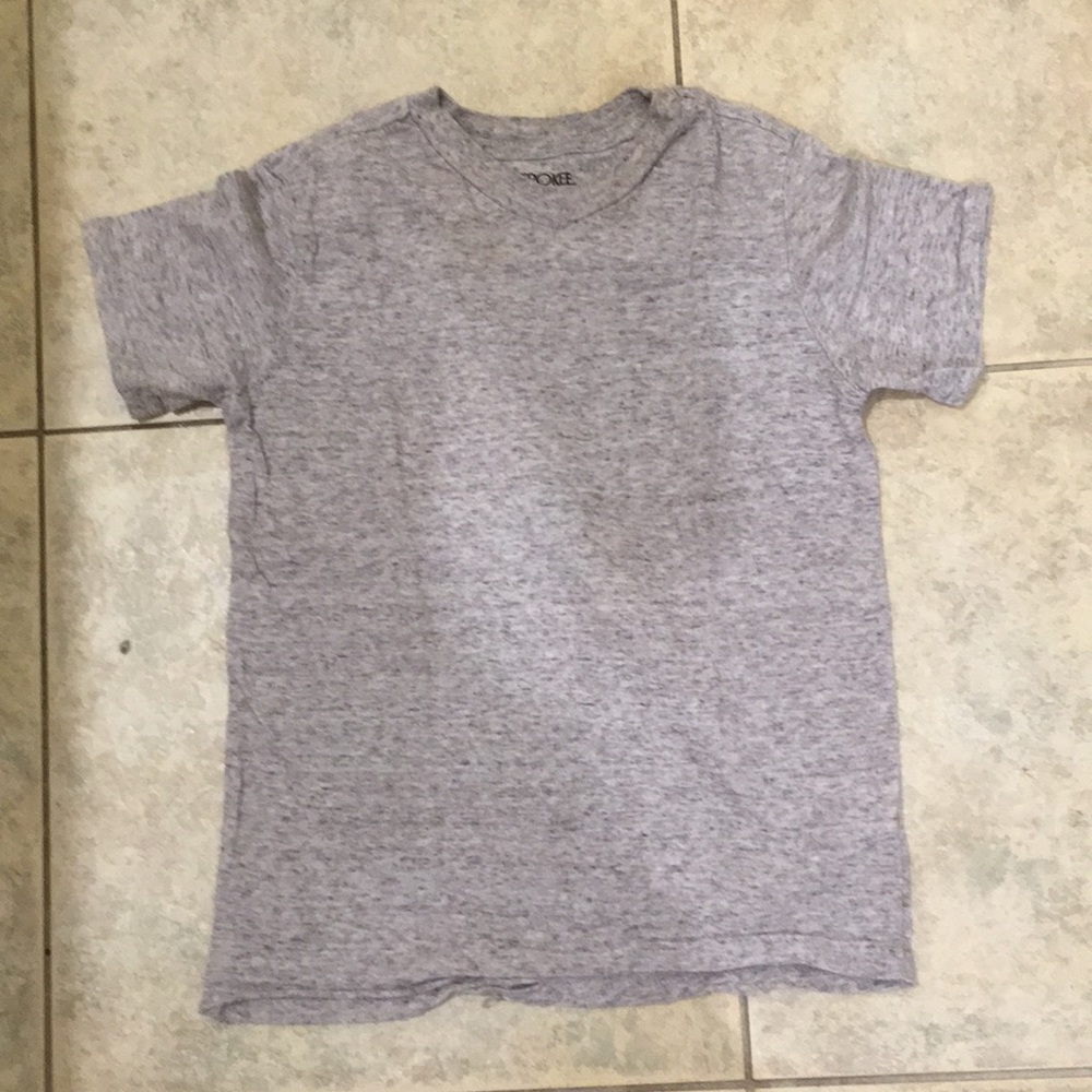 Gray t-shirt